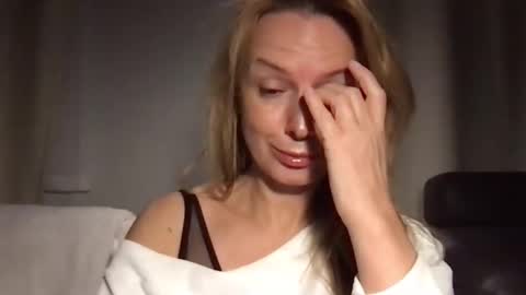 Rachel online show from 01-06-25, 09:11