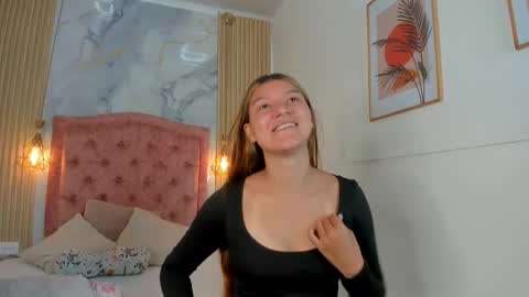 rachellesc online show from 03-10-26, 11:37