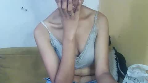 RachelShiny online show from 11-05-25, 09:42