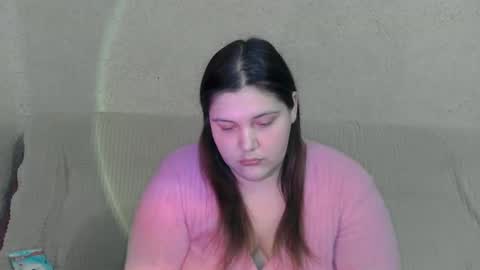 Snapshot of rachelwild chatting on 03-02-25, 06:08 RachelWild online show from 03-02-25, 06:08