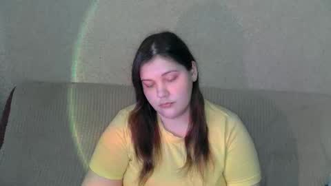 Snapshot of rachelwild chatting on 03-08-25, 12:20 RachelWild online show from 03-08-25, 12:20