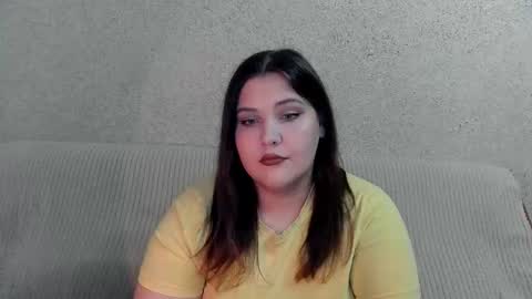 Snapshot of rachelwild chatting on 10-14-25, 04:02 RachelWild online show from 10-14-25, 04:02