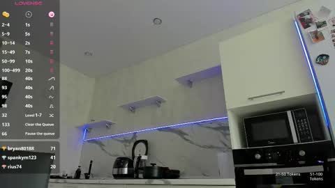 radiance_ online show from 09-23-25, 05:54