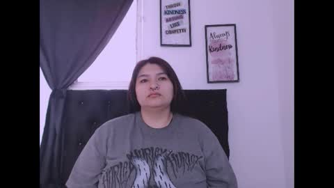 Snapshot of radiantgoddes chatting on 10-26-25, 02:56 radiantgoddes online show from 10-26-25, 02:56