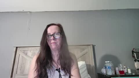 Radiant Peach Goddess online show from 02-15-25, 05:28