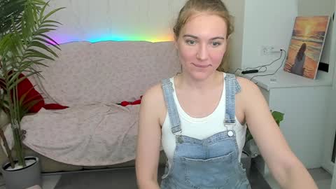 Yuki and Ari online show from 02-09-25, 03:53