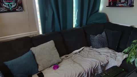 Snapshot of rado970 chatting on 11-14-25, 10:29 Lauren online show from 11-14-25, 10:29