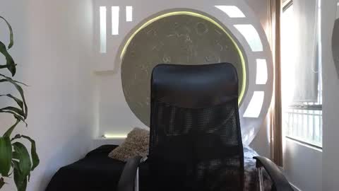 R A F A E L online show from 10-16-25, 08:43