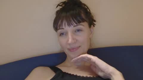 Snapshot of rafaellaraffy chatting on 12-18-25, 06:14 Rafaella online show from 12-18-25, 06:14