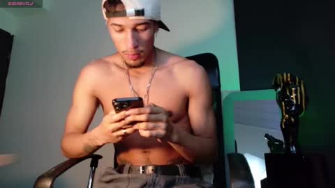 IG online show from 01-11-26, 03:44