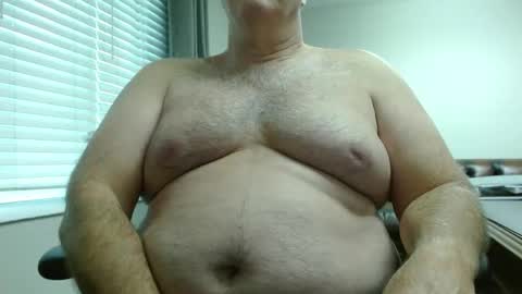 Snapshot of ragin_hardon001 chatting on 09-24-25, 02:20 Ray online show from 09-24-25, 02:20