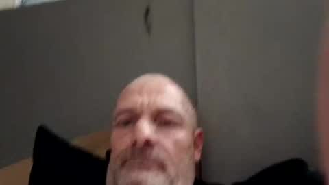 Snapshot of ragingzef69 chatting on 01-30-25, 07:18 Bigthickdickinvic online show from 01-30-25, 07:18