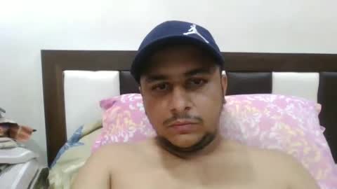 Snapshot of rahuldave007 chatting on 12-08-24, 10:19 Dave online show from 12-08-24, 10:19