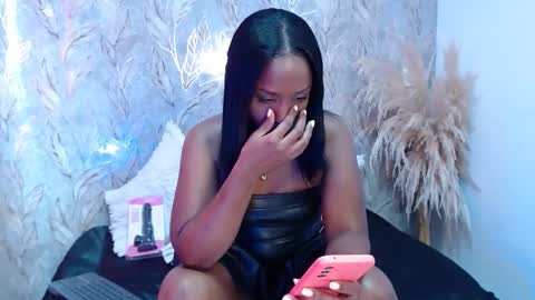 raichellcooper1 online show from 12-18-25, 07:09