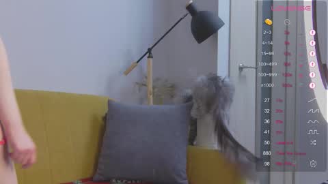 Mei online show from 09-26-25, 03:10