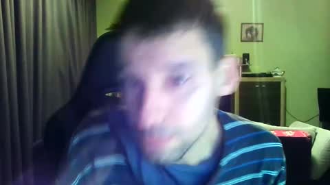 Snapshot of raimondo32 chatting on 12-07-24, 08:44 Raimondo te Paste online show from 12-07-24, 08:44