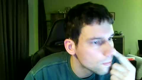 Snapshot of raimondo32 chatting on 01-02-25, 04:46 Raimondo te Paste online show from 01-02-25, 04:46