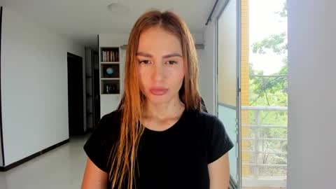 Snapshot of rainbow_jenny chatting on 02-04-25, 03:36 Jennyindependent model . online show from 02-04-25, 03:36