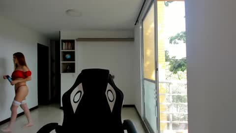 Snapshot of rainbow_jenny chatting on 02-05-25, 08:35 Jennyindependent model . online show from 02-05-25, 08:35