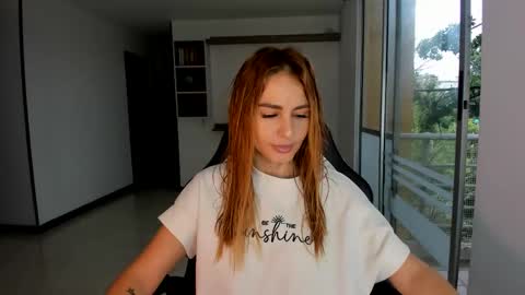 Snapshot of rainbow_jenny chatting on 02-13-25, 10:22 Jennyindependent model . online show from 02-13-25, 10:22