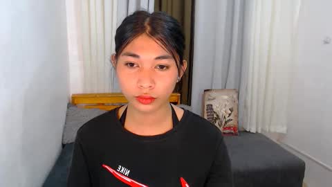 raindrizzle1706 online show from 02-17-26, 04:24