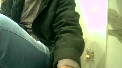 Snapshot of rakulgee12 chatting on 02-13-26, 06:31 rakulgee1 online show from 02-13-26, 06:31