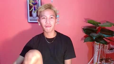 ralfhuge24 online show from 10-24-25, 01:40