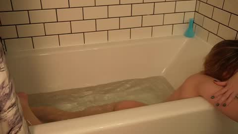 Snapshot of ramichick chatting on 02-18-25, 11:00 Rami online show from 02-18-25, 11:00