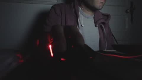 ramirolove3 online show from 12-04-25, 11:24