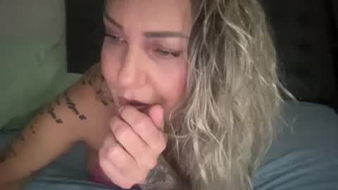 Mamakel online show from 11-03-25, 02:13