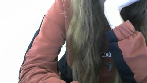 Snapshot of ramletah chatting on 10-15-25, 08:58 RamletAh online show from 10-15-25, 08:58