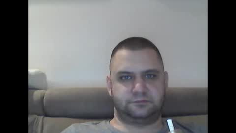 Snapshot of ramon0688 chatting on 01-16-25, 08:14 Ramon online show from 01-16-25, 08:14