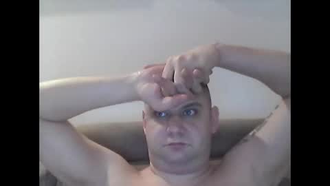 Snapshot of ramon0688 chatting on 02-15-25, 09:15 Ramon online show from 02-15-25, 09:15