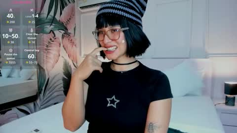 Ramona online show from 11-18-25, 02:06