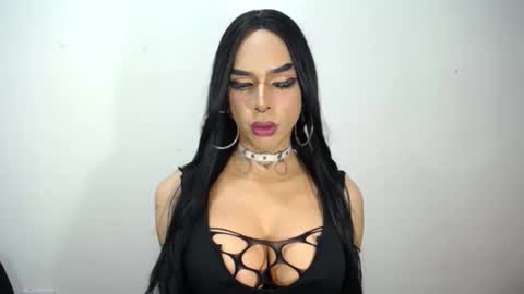 Snapshot of ramonasmit chatting on 10-31-25, 09:49 RamonaSmit online show from 10-31-25, 09:49