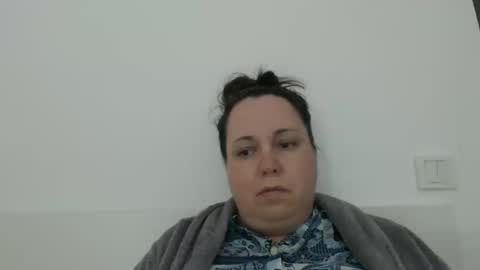 Rachel Gabrini online show from 12-14-25, 05:18