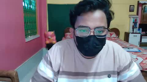 Snapshot of ranbir1998 chatting on 04-16-26, 08:04 ranbir1998 online show from 04-16-26, 08:04