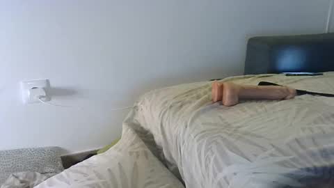 Snapshot of ranchoarg chatting on 10-27-25, 02:04 ranchoarg online show from 10-27-25, 02:04