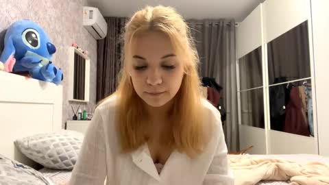 Randa online show from 10-23-25, 07:23