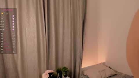 Snapshot of randiheart chatting on 02-10-25, 12:08 Arlette online show from 02-10-25, 12:08