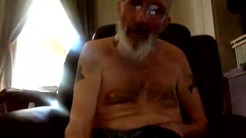 Randy online show from 10-29-25, 04:53