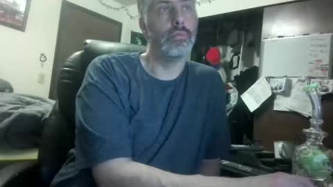 randomguy623710 online show from 11-16-25, 09:04