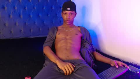 Snapshot of randy_connor9 chatting on 03-12-25, 07:17 randy_connor9 online show from 03-12-25, 07:17