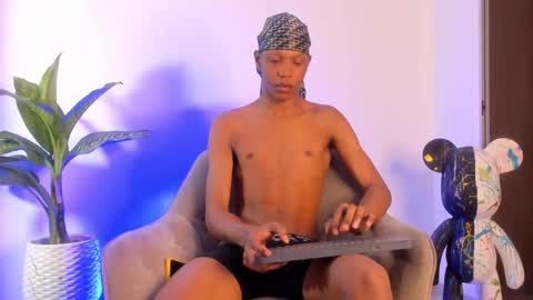 Snapshot of randy_connor9 chatting on 10-10-25, 11:15 randy_connor9 online show from 10-10-25, 11:15