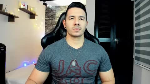 Snapshot of ransoj chatting on 01-03-25, 12:33 Jonas online show from 01-03-25, 12:33