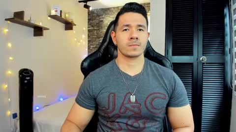 Snapshot of ransoj chatting on 02-25-25, 08:51 Jonas online show from 02-25-25, 08:51