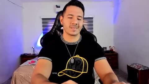 Snapshot of ransoj chatting on 09-29-25, 02:11 Jonas online show from 09-29-25, 02:11