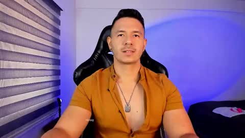 Snapshot of ransoj chatting on 10-21-25, 03:13 Jonas online show from 10-21-25, 03:13