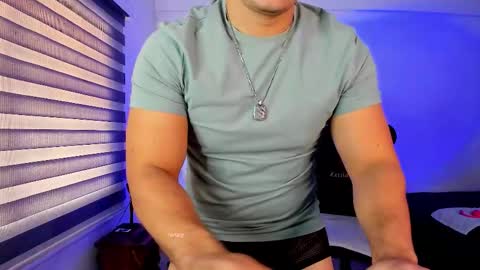 Snapshot of ransoj chatting on 10-22-25, 02:06 Jonas online show from 10-22-25, 02:06