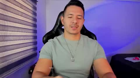 Snapshot of ransoj chatting on 11-08-25, 06:07 Jonas online show from 11-08-25, 06:07